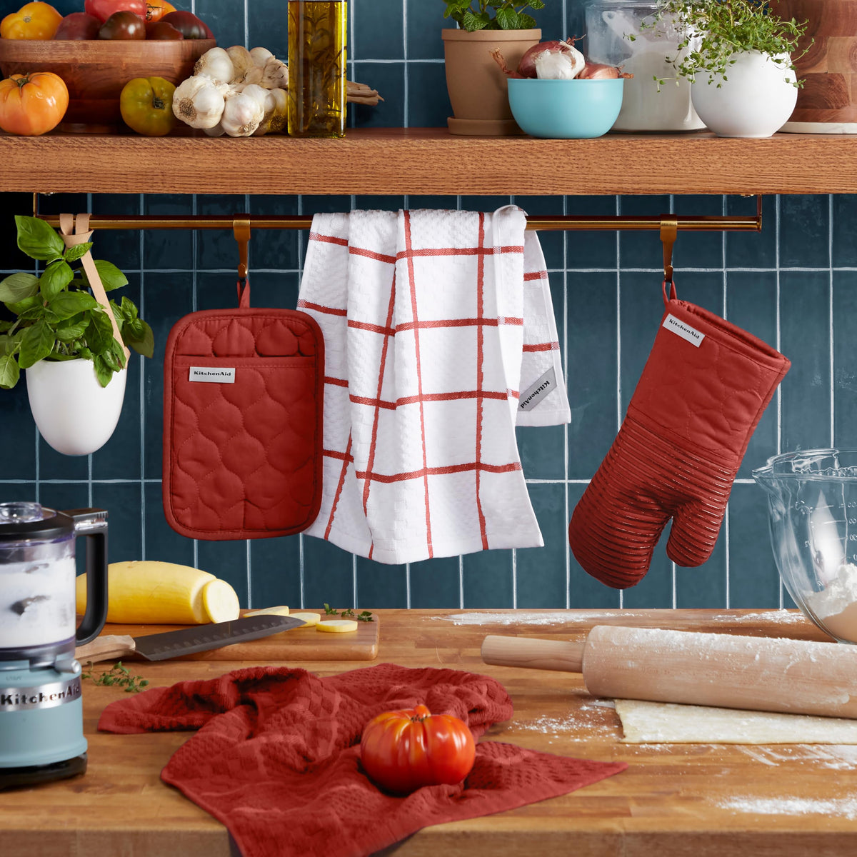 KITCHENAID Quilted Cotton Terry Cloth Oven Mitt, Pot Holder, Kitchen Towel 4-Pack Set, Heat Resistant, Silicone Grip, 16"x26", 7"x13" & 7"x10", Milkshake Tan