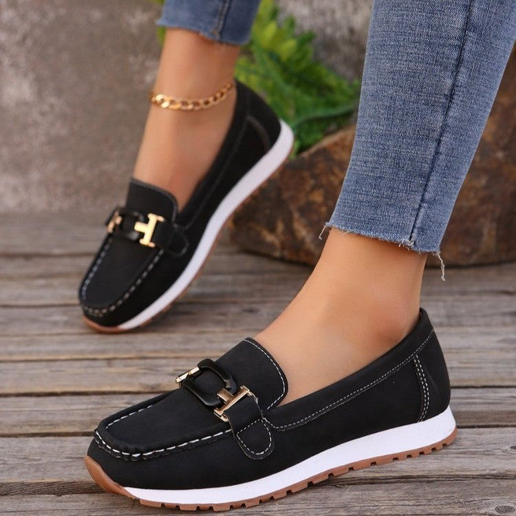 Women's Platform Metal Chain Casual Sneaker - souqmart