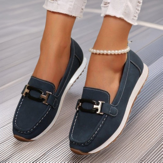Women's Platform Metal Chain Casual Sneaker - souqmart